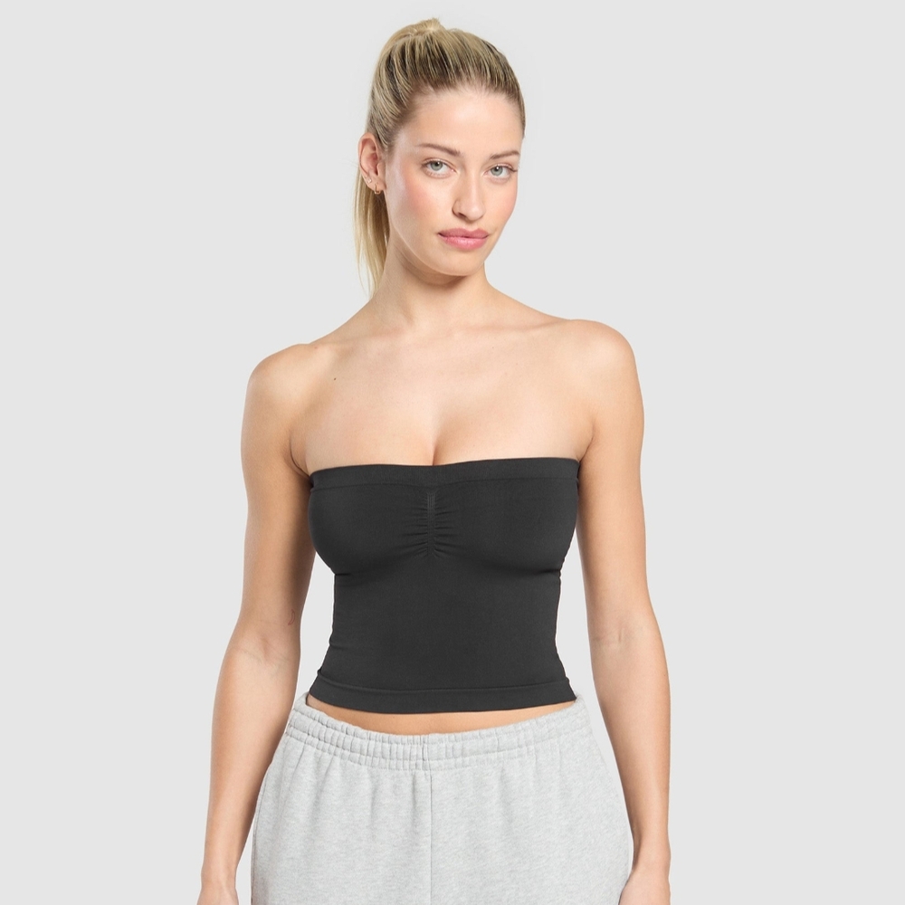 Black Strapless Tube Top